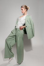 Verdant Elegance